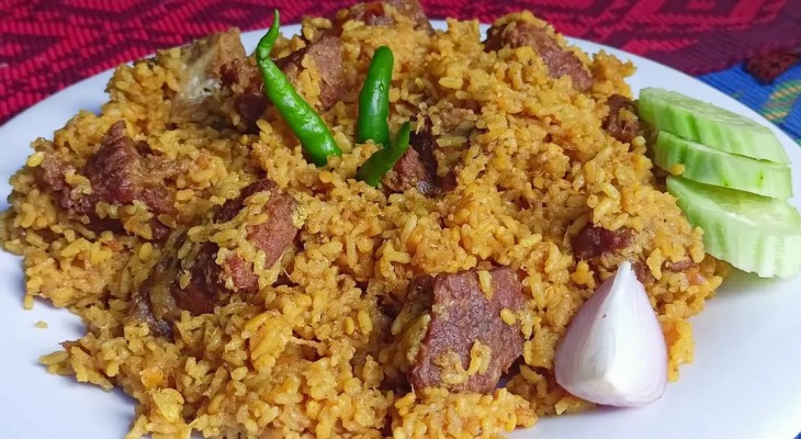 যেভাবে রান্না করবেন মাংস দিয়ে ভুনা খিচুড়ি